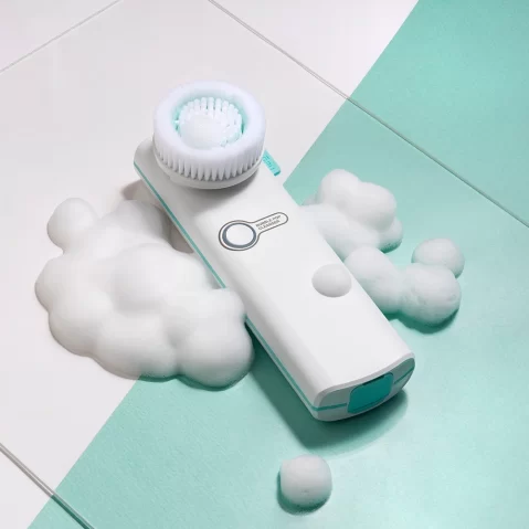 BUBBLE POP CLEANSER – Deep Facial Cleansing Brush | Best Face Scrubber