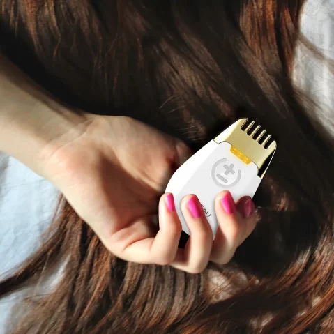 TIME MACHINE GOLDEN BRUSH – Scalpcare device for hair growth and hair fall treatment