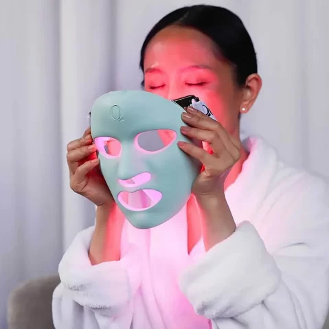 QURE Skincare Q-Rejuvalight Pro LED Light Therapy Mask