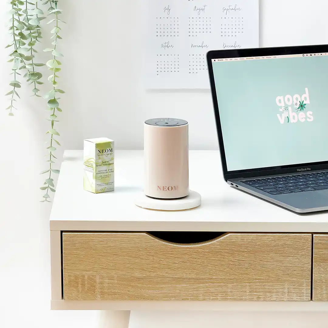 NEOM Wellbeing Pod Mini - Essential Oil Diffuser (Nude)