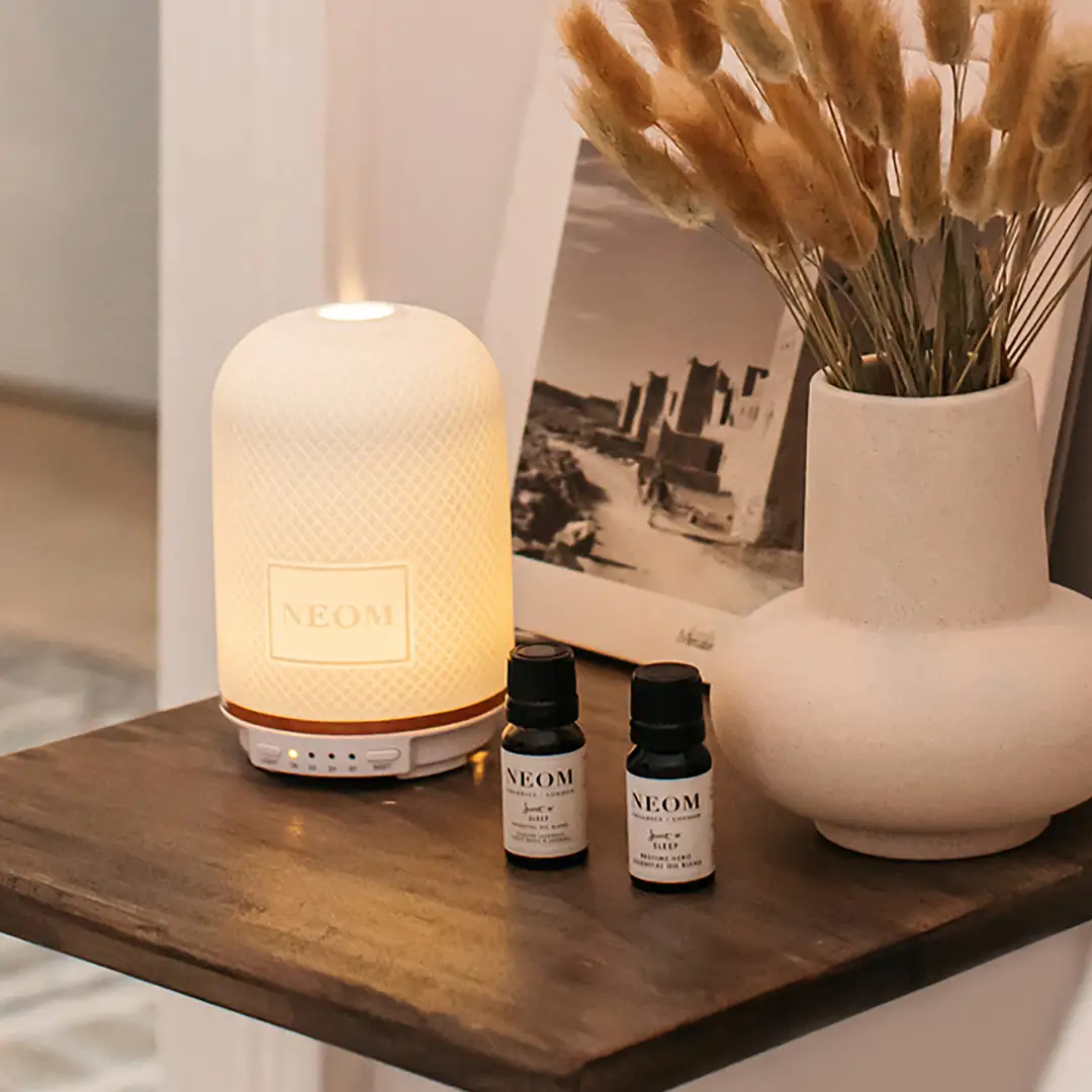 NEOM Moment of Calm Essential Oil Blend